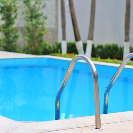 Apartamento Em Frente Ao Shopping Itaigara - Salvador Appartement Buitenkant foto