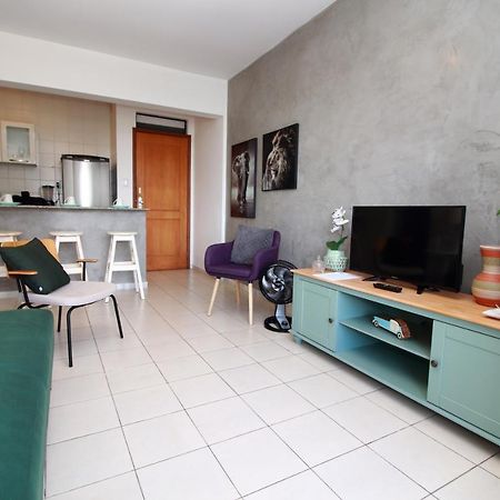 Apartamento Em Frente Ao Shopping Itaigara - Salvador Appartement Buitenkant foto
