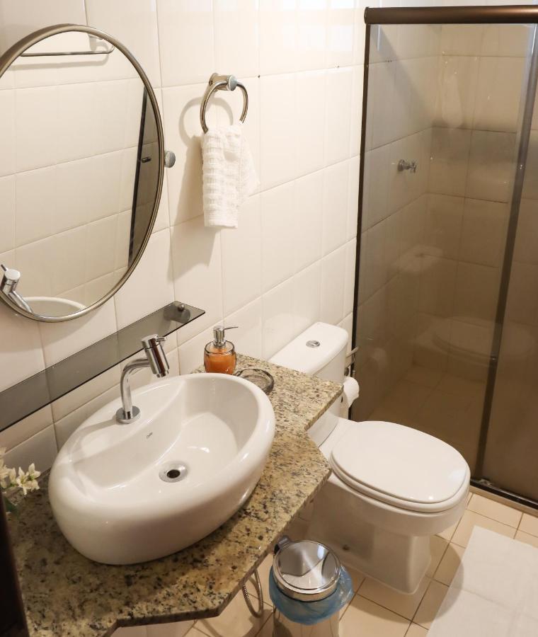 Apartamento Em Frente Ao Shopping Itaigara - Salvador Appartement Buitenkant foto