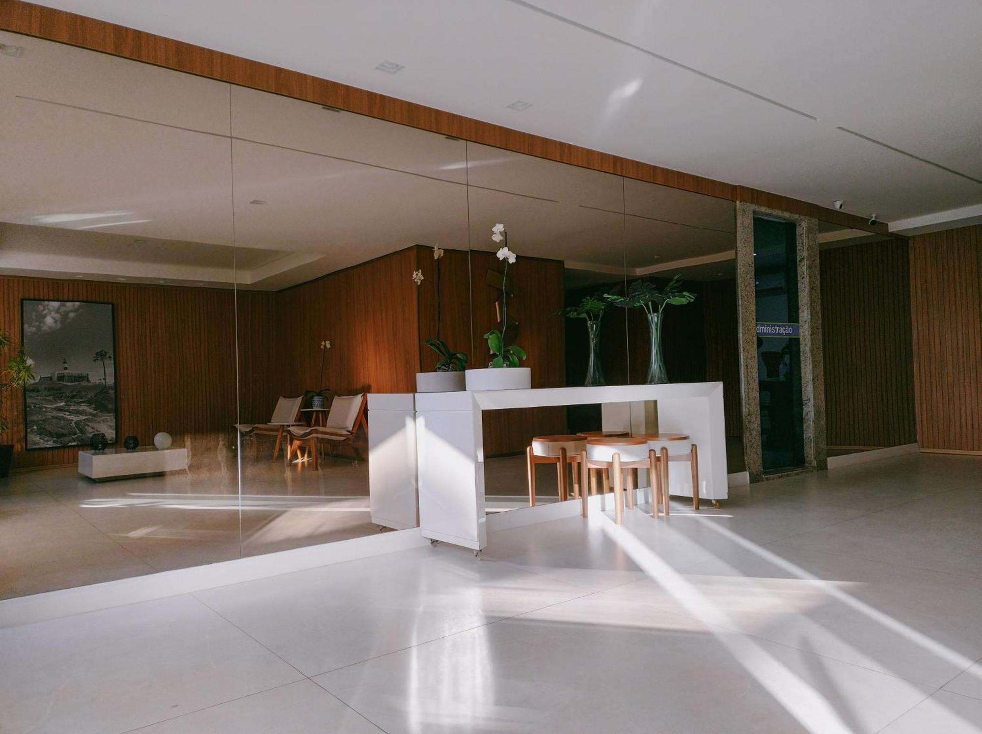 Apartamento Em Frente Ao Shopping Itaigara - Salvador Appartement Buitenkant foto